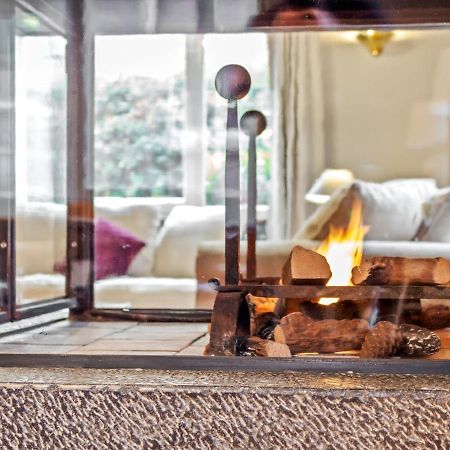Stylish Apartment In Dinant Near The Maas Exterior photo