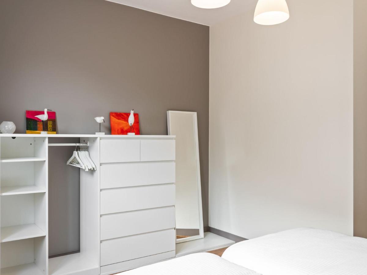 Stylish Apartment In Dinant Near The Maas Exterior photo